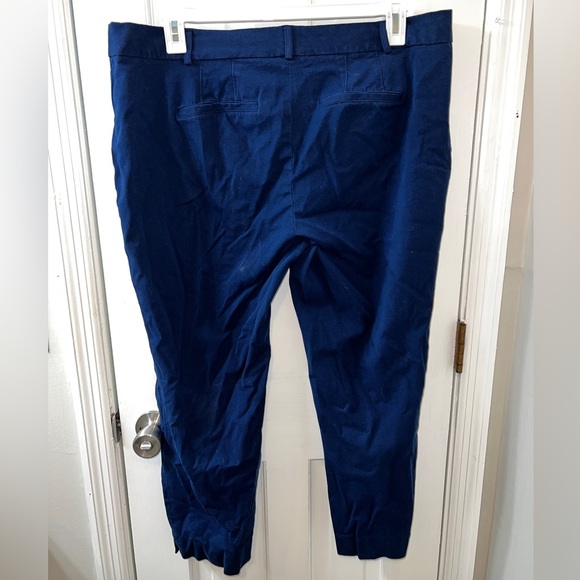 Crown & Ivy Cary Bi Stretch Fly Front Pants in Navy - Picture 2 of 7